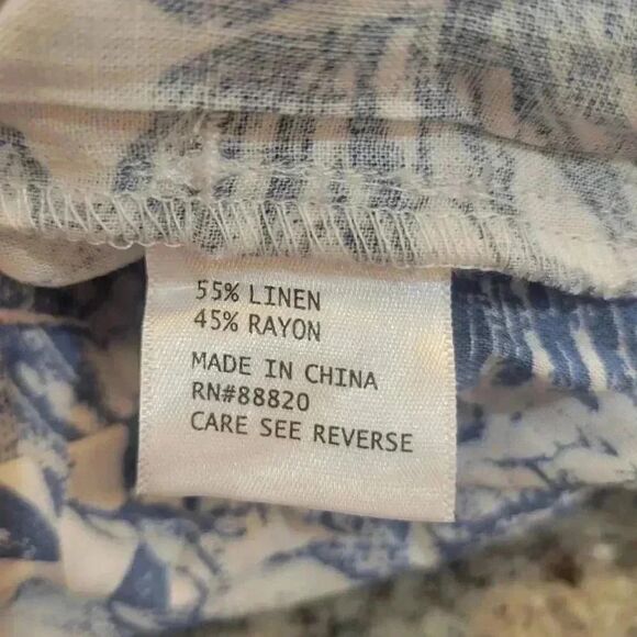 Panama Jack Women's White & Navy Linen/Lyocell Pull Up Shorts w Elastic Waist & - Picture 11 of 12